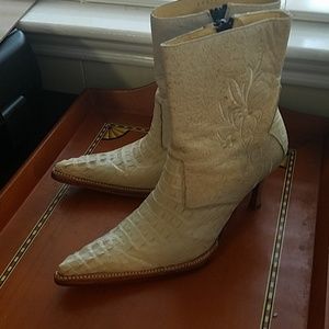 Womens real alligator skin boots with floral stoyc